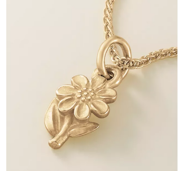 Mini Daisy Charm