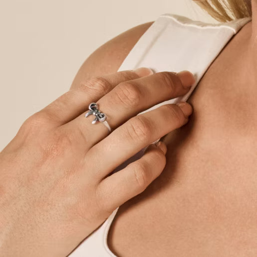 Delicate Bow Ring